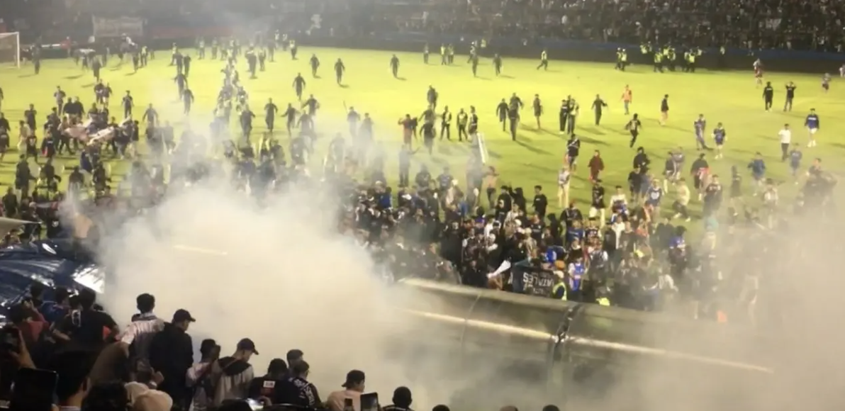 Indonesian soccer riot many were killed